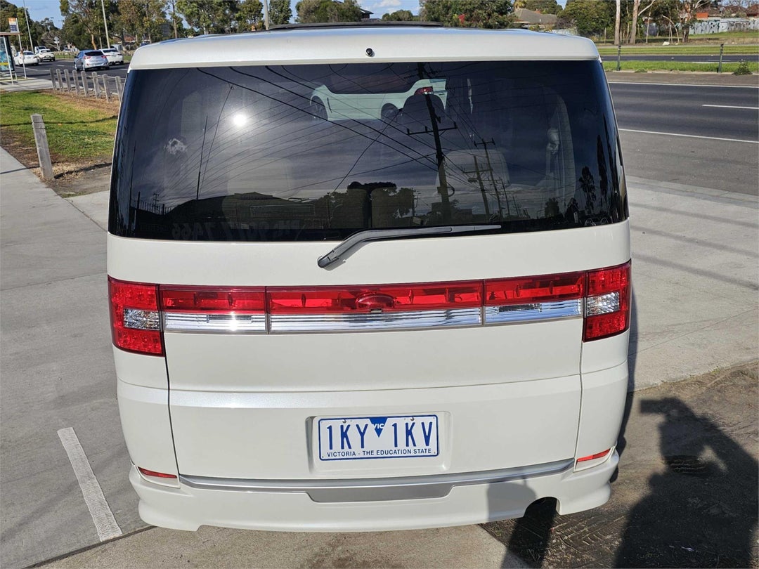2008 Mitsubishi Delica Delica, Automatic, 220000 km, Photo 6