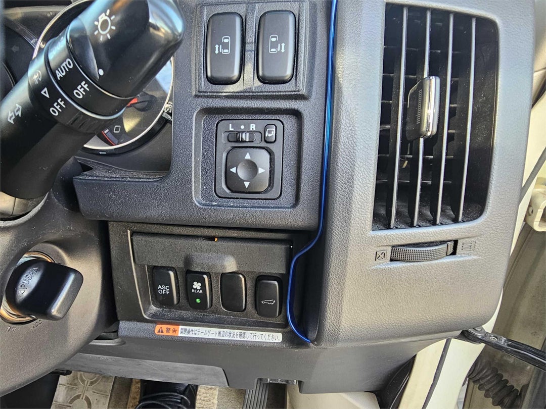 2008 Mitsubishi Delica Delica, Automatic, 220000 km, Photo 15