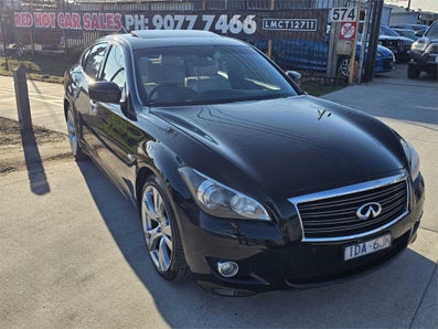 2012 Infiniti M S Premium Automatic, 185k kms Petrol Car