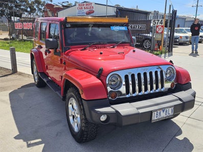 2014 Jeep Wrangler Freedom Automatic, 136k kms Petrol Car