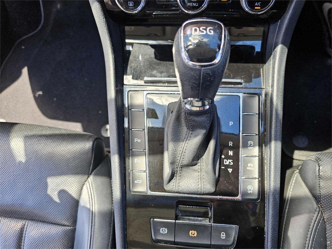 2017 SKODA Superb 162tsi, Automatic, 212320 km, Photo 11