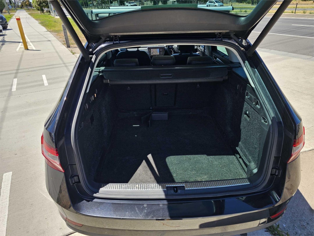 2017 SKODA Superb 162tsi, Automatic, 212320 km, Photo 21