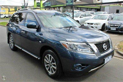 2014 Nissan Pathfinder Iv St Automatic, 250k kms Petrol Car