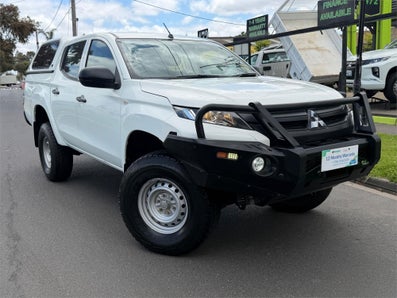 2019 Mitsubishi Triton Glx Automatic, 204k kms Diesel Car