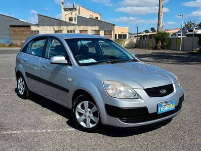 2009 Kia Rio Lx Automatic, 211k kms Petrol Car