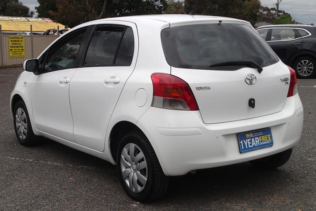 2011 Toyota Yaris Yr, Automatic, 234873 km, Photo 5
