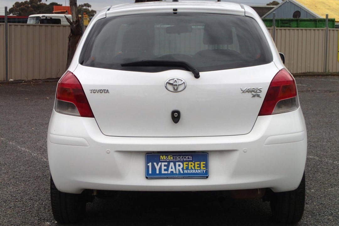 2011 Toyota Yaris Yr, Automatic, 234873 km, Photo 6