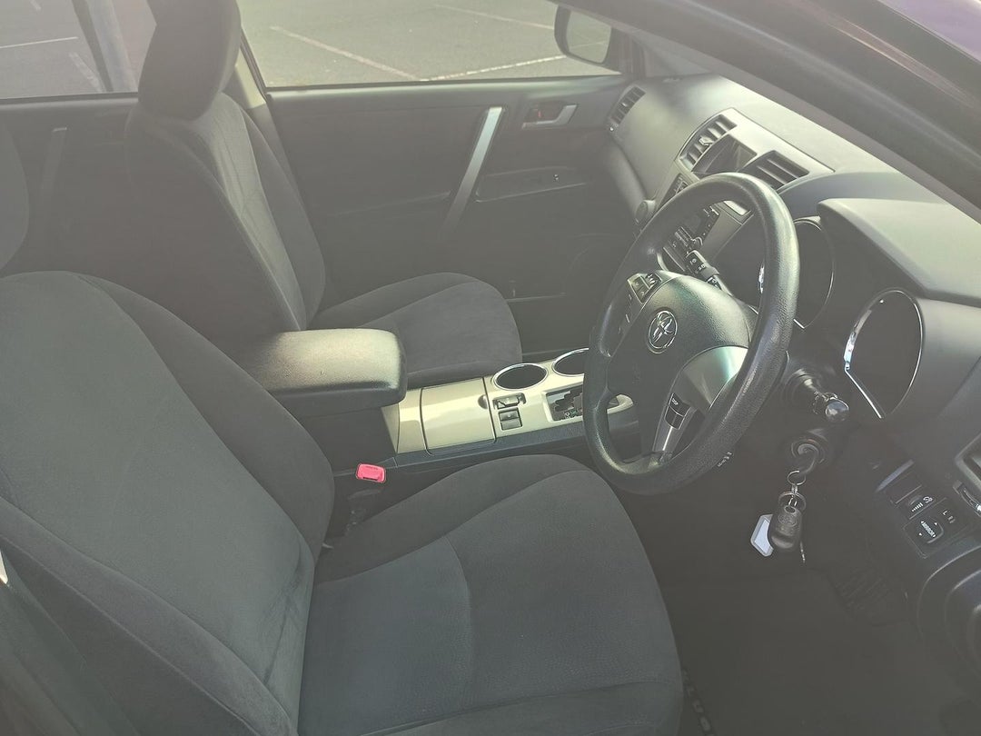 2012 Toyota Kluger Kx-r, Automatic, 267941 km, Photo 16