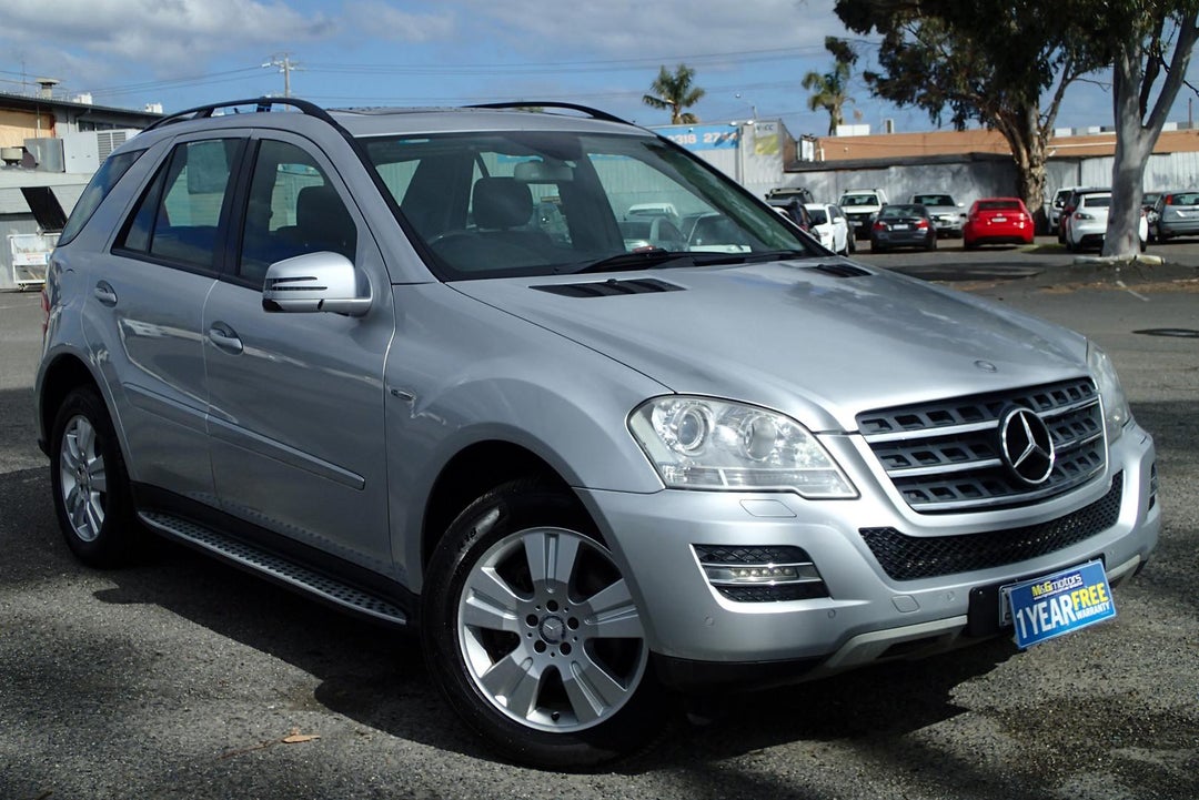 2011 Mercedes-benz Ml300cdi Blueefficiency Off-road Veh. Ml Cdi Blue Efficiency, Automatic, 299879 km, Photo 1