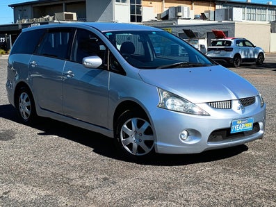 2007 Mitsubishi Grandis Ls Automatic, 212k kms Petrol Car