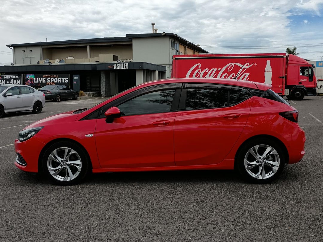 2017 Holden Astra Rs, Automatic, 163620 km, Photo 4
