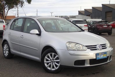 2008 Volkswagen Golf Edition Automatic, 272k kms Diesel Car