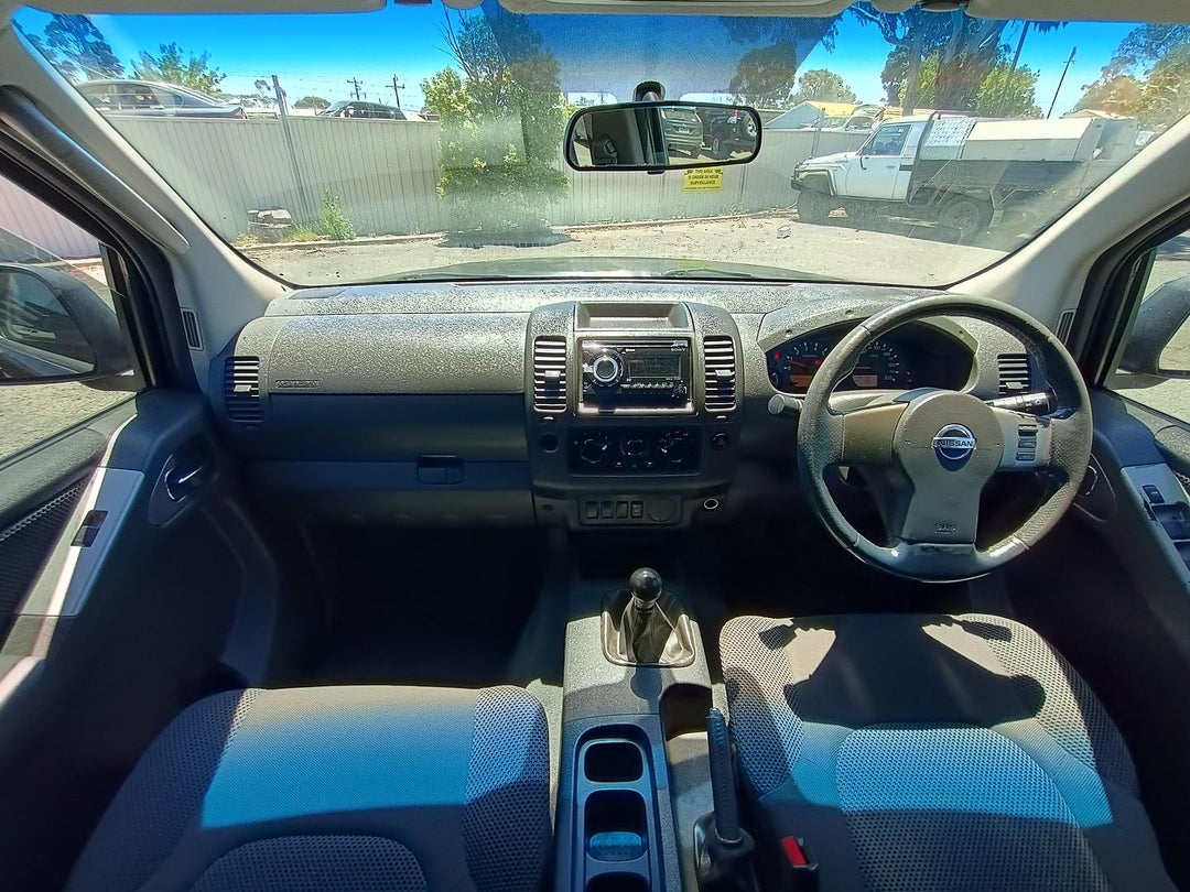2009 Nissan Navara St-X, Manual, 134113 km, Photo 13