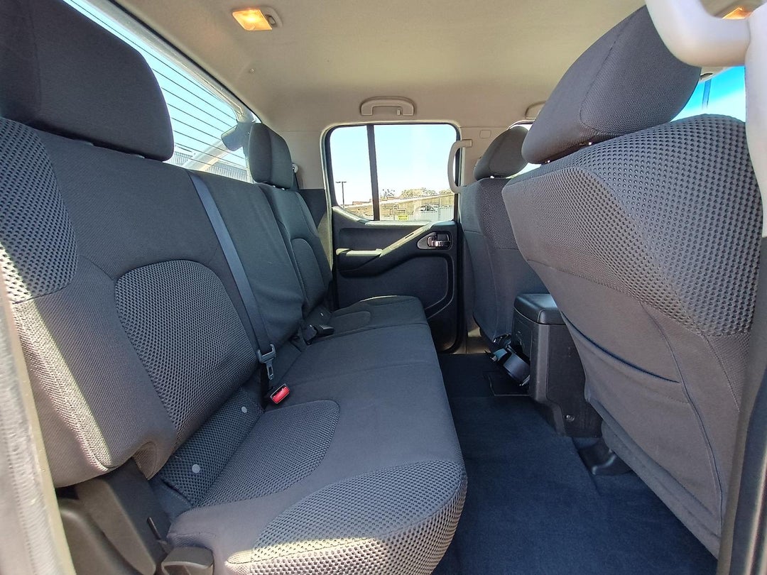 2009 Nissan Navara St-X, Manual, 134113 km, Photo 18