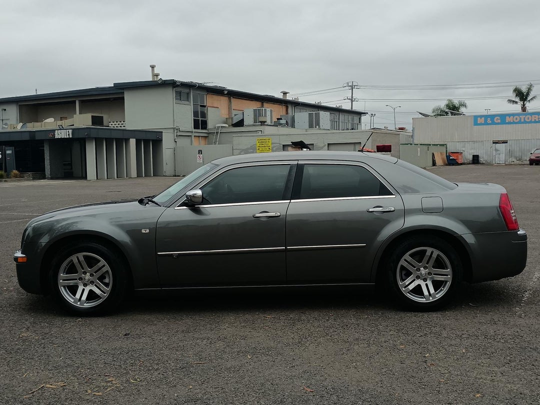 2009 Chrysler 300c Hemi, Automatic, 199897 km, Photo 4