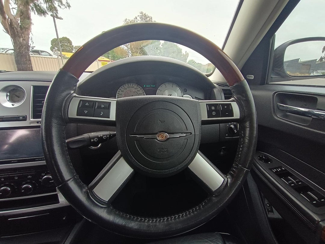 2009 Chrysler 300c Hemi, Automatic, 199897 km, Photo 16