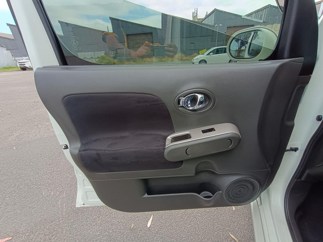 2012 Nissan Cube 15x Indigo + Plasma, Manual, 116258 km, Photo 22