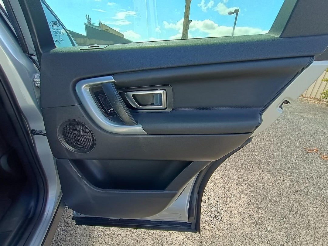 2017 Land Rover Discovery Sport Discovery Sport, Automatic, 134160 km, Photo 20