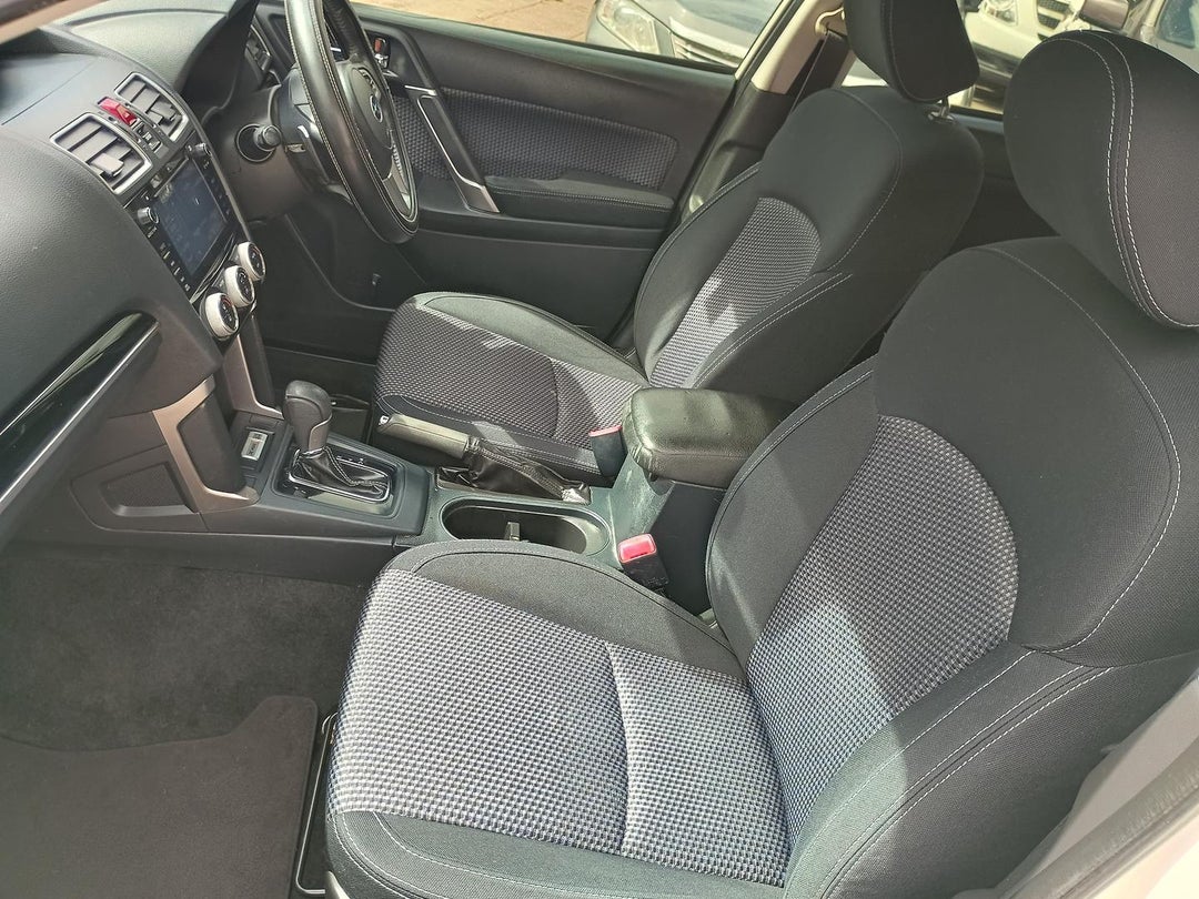 2016 Subaru Forester 2.0d-l, Manual, 286808 km, Photo 17