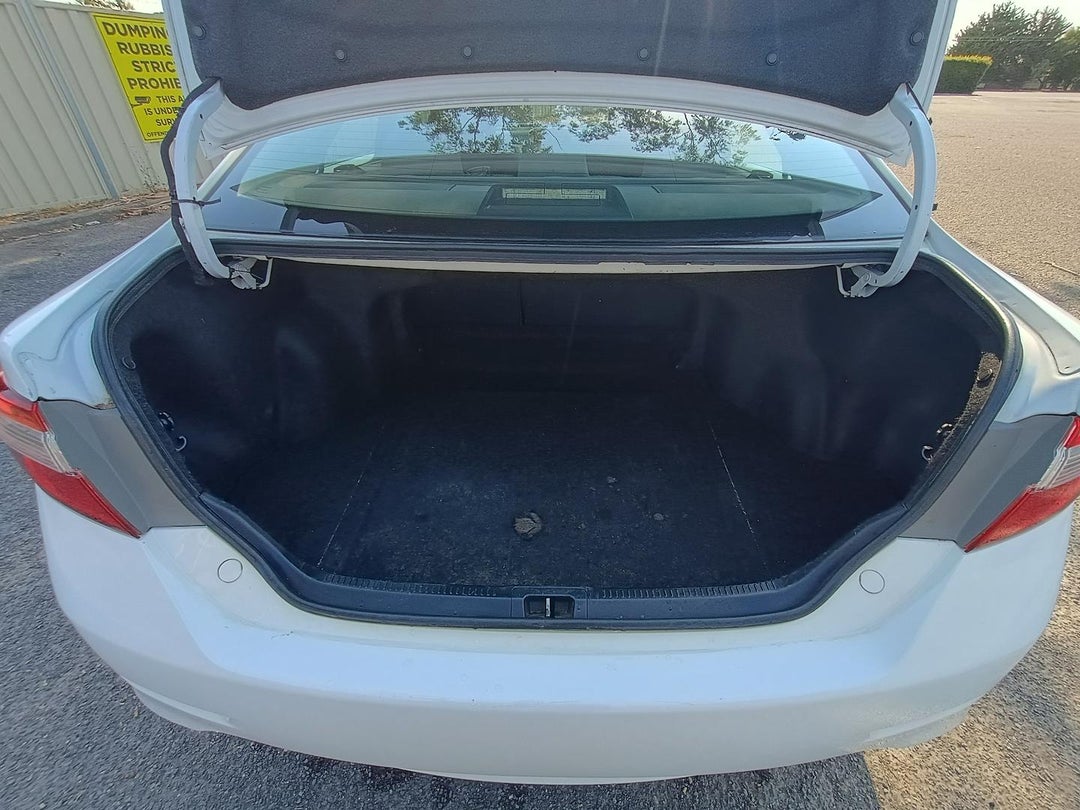 2012 Toyota Aurion At-X, Automatic, 257846 km, Photo 24