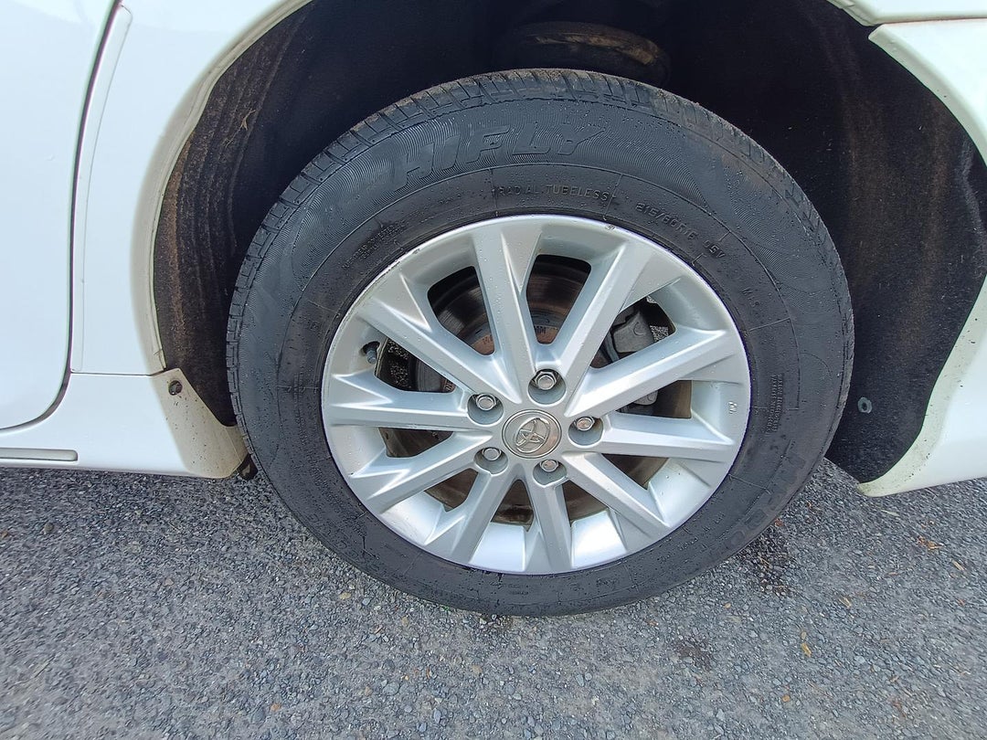 2012 Toyota Aurion At-X, Automatic, 257846 km, Photo 23