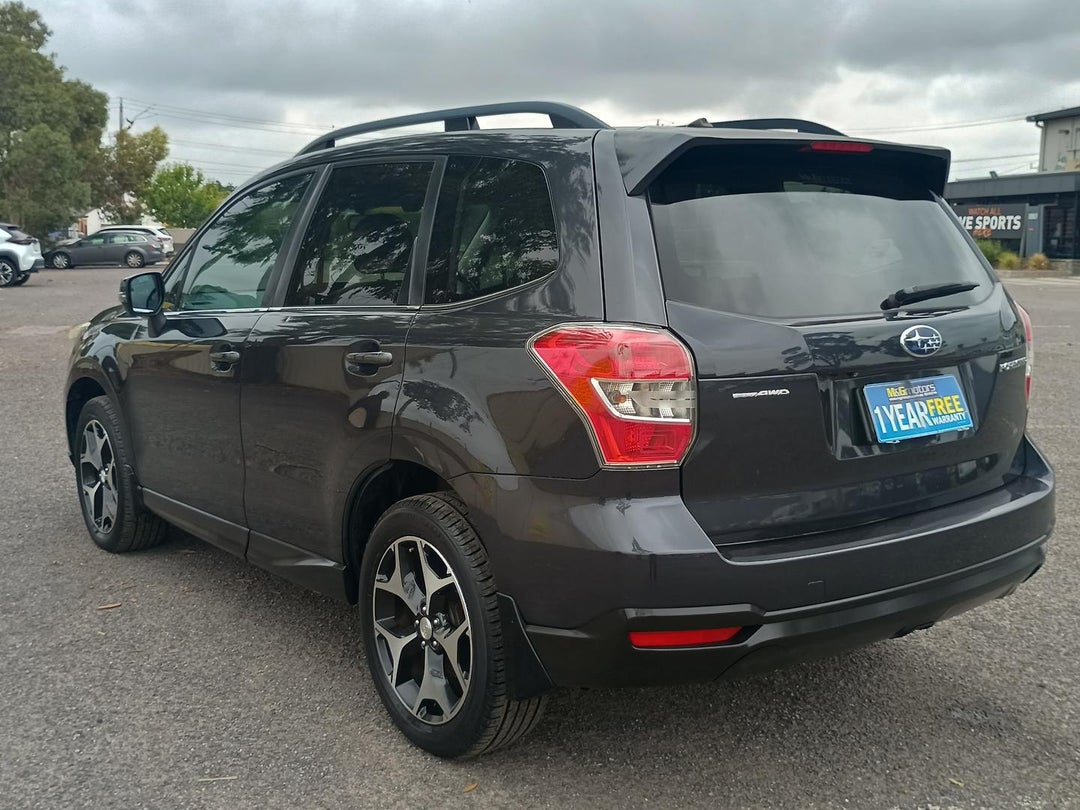 2014 Subaru Forester 2.5i-s, Manual, 179987 km, Photo 5