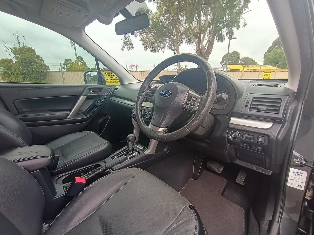 2014 Subaru Forester 2.5i-s, Manual, 179987 km, Photo 11