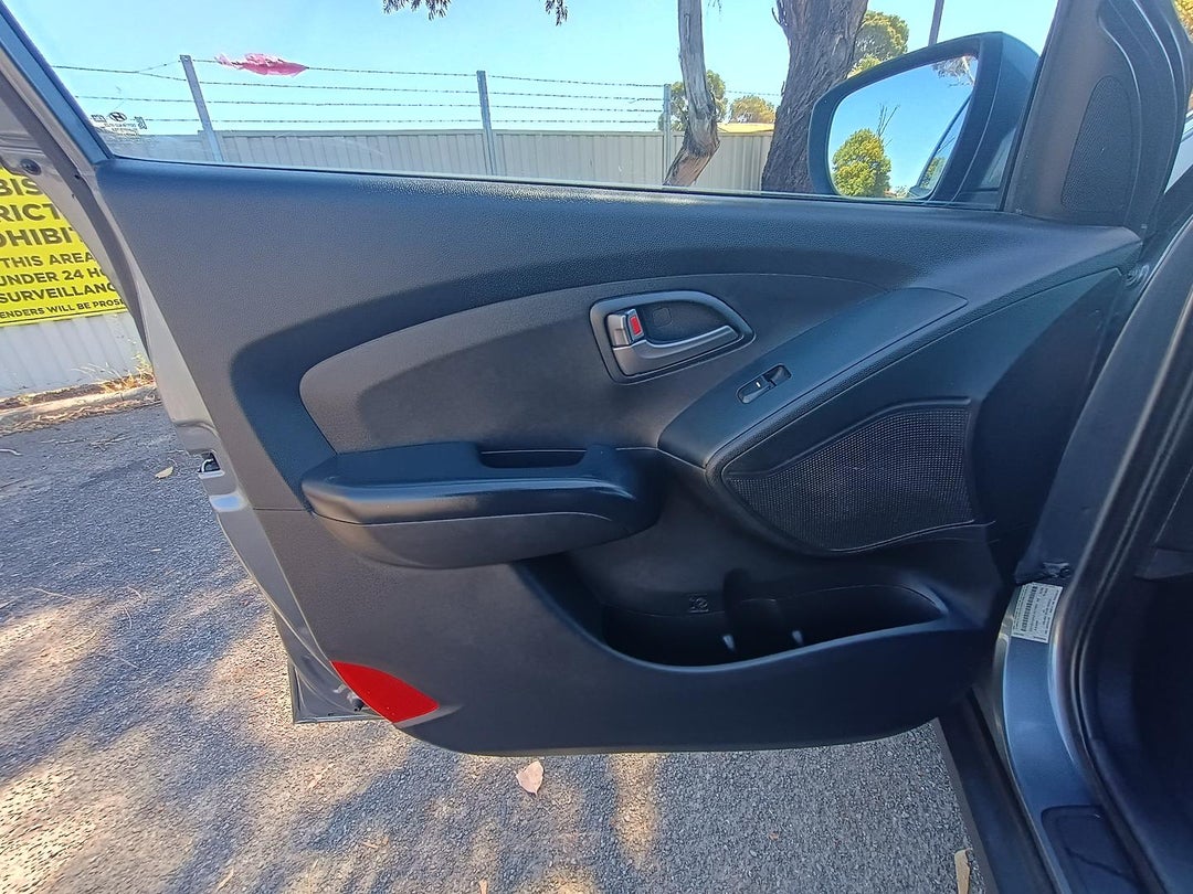 2015 Hyundai Ix35 Active, Automatic, 118980 km, Photo 22