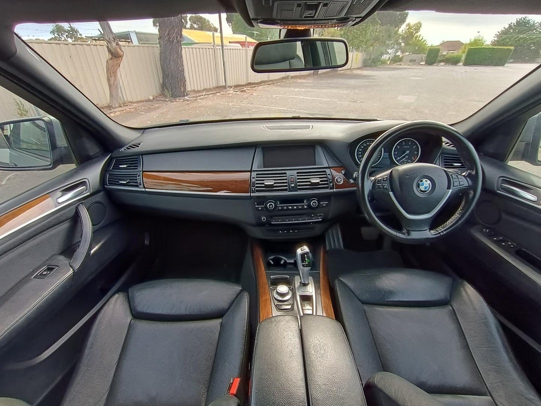 2010 BMW X5 xDrive 48i, Automatic, 109948 km, 