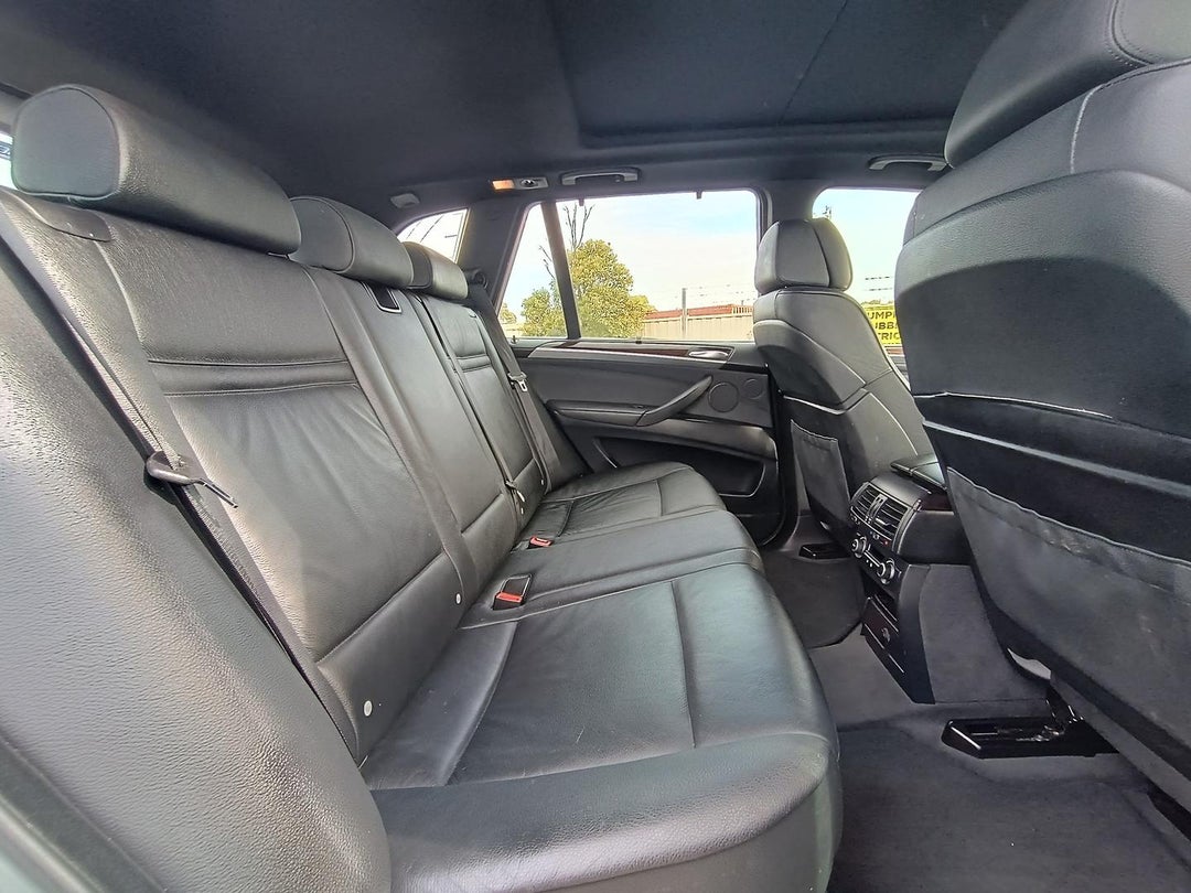 2010 BMW X5 xDrive 48i, Automatic, 109948 km, 