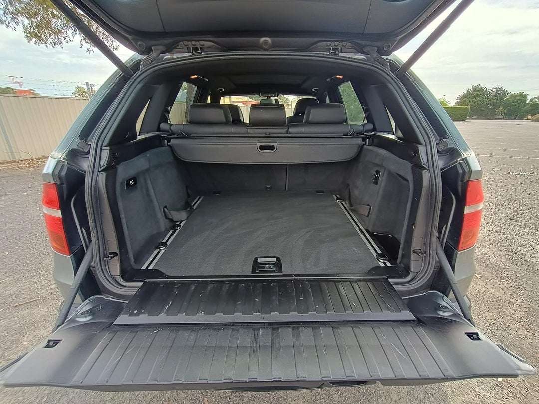 2010 BMW X5 xDrive 48i, Automatic, 109948 km, 