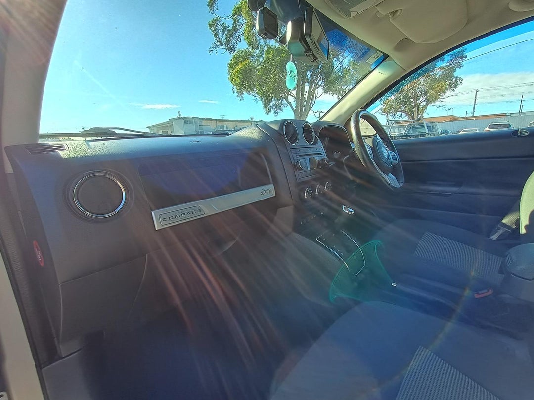 2014 Jeep Compass Blackhawk, Manual, 157922 km, Photo 11