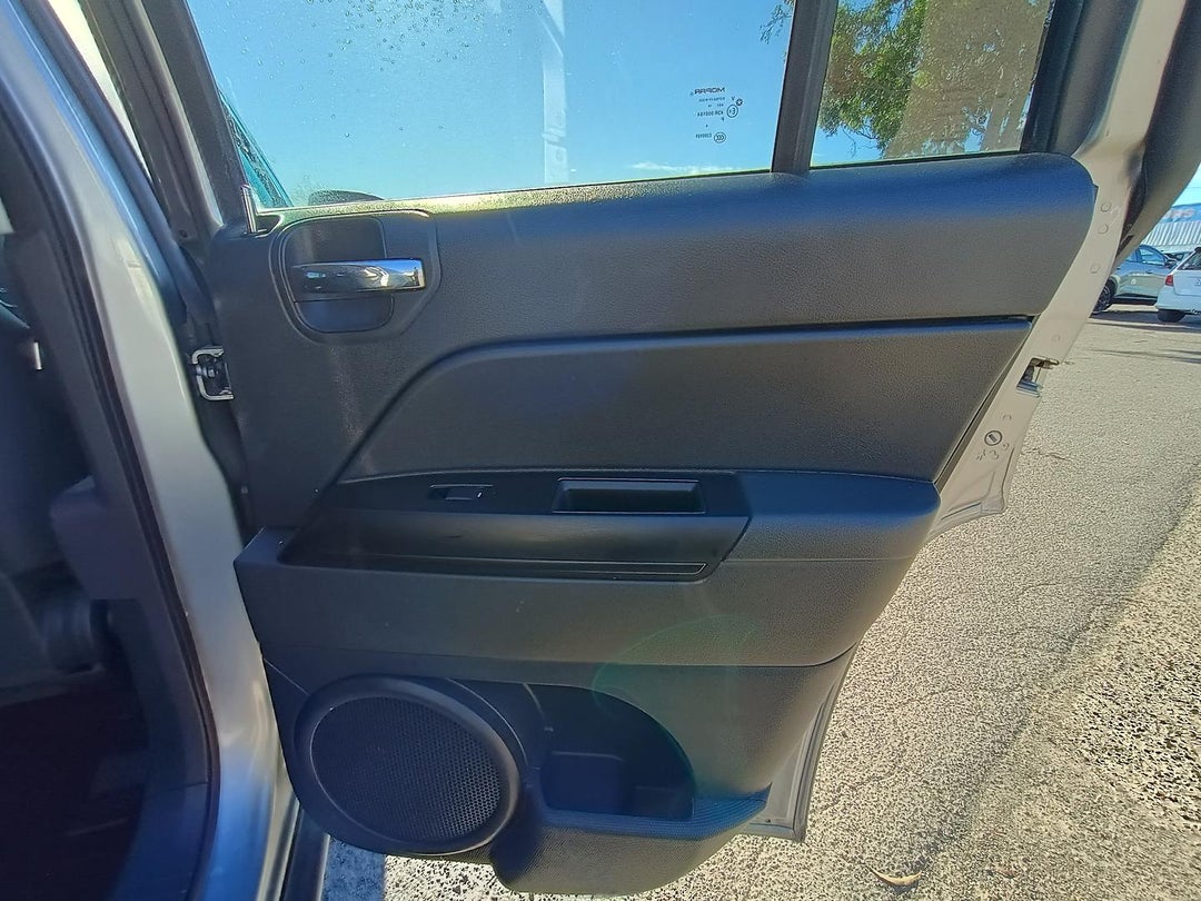 2014 Jeep Compass Blackhawk, Manual, 157922 km, Photo 20