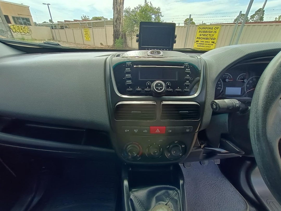 2015 Fiat Doblo Swb (low), Manual, 159987 km, Photo 14