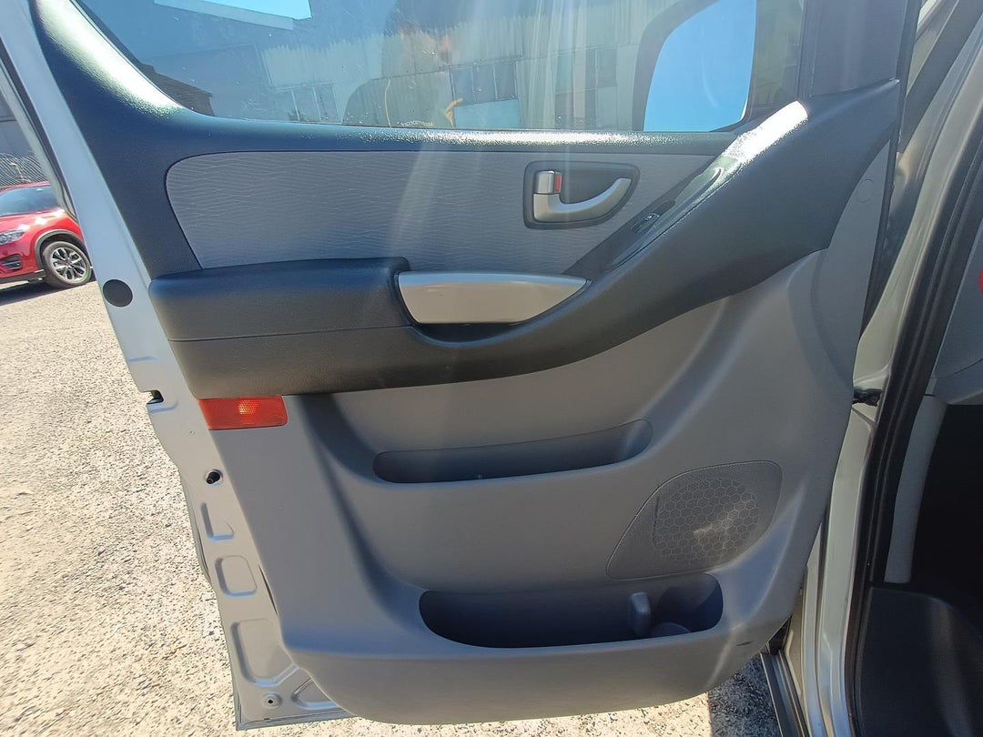 2014 Hyundai Imax Imax, Automatic, 164091 km, Photo 23