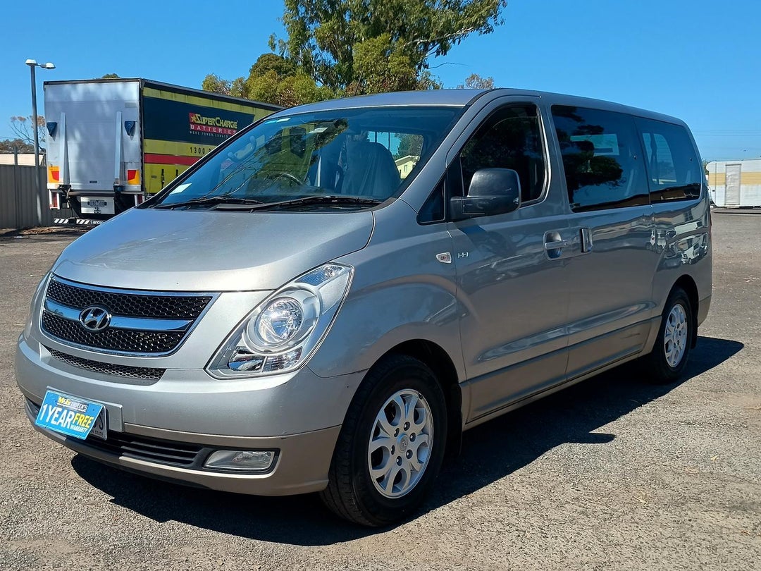 2014 Hyundai Imax Imax, Automatic, 164091 km, Photo 3