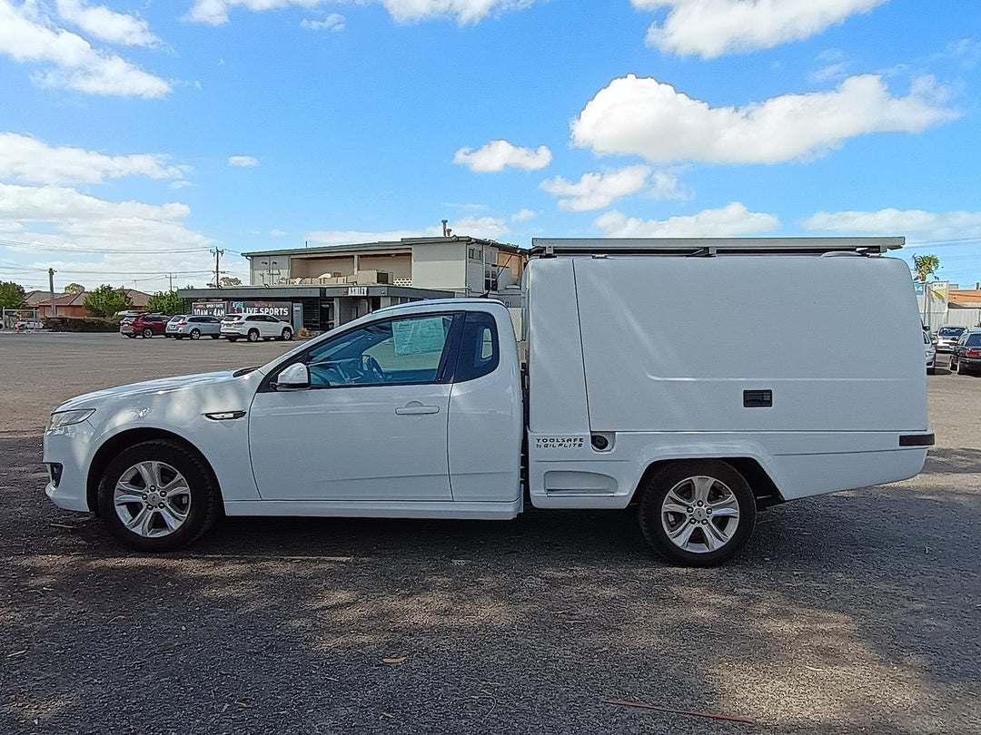 2015 Ford Falcon Ute Xr6, Automatic, 225999 km, Photo 4