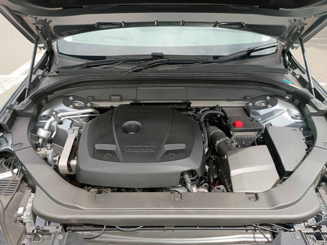 2019 Volvo XC60 T5 Momentum, Automatic, 103769 km, 