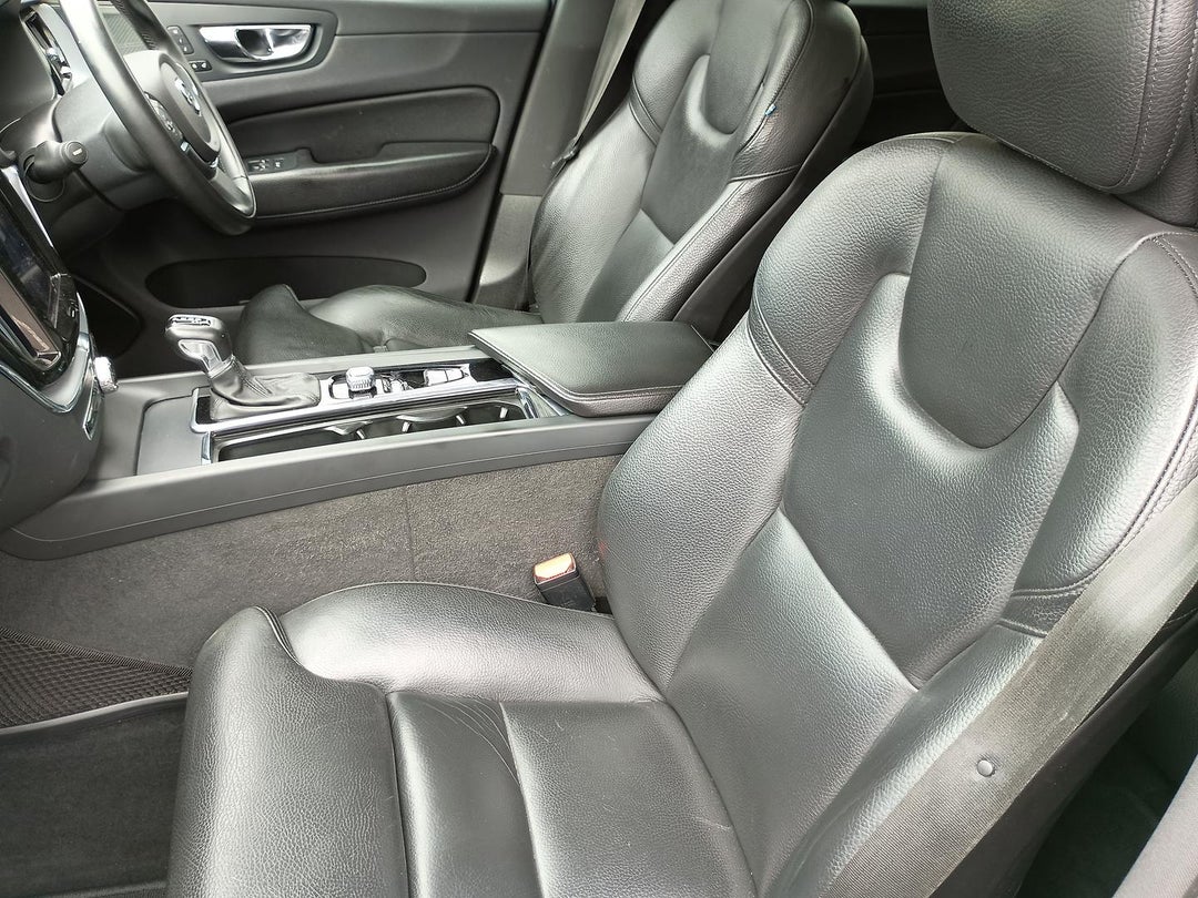 2019 Volvo XC60 T5 Momentum, Automatic, 103769 km, 
