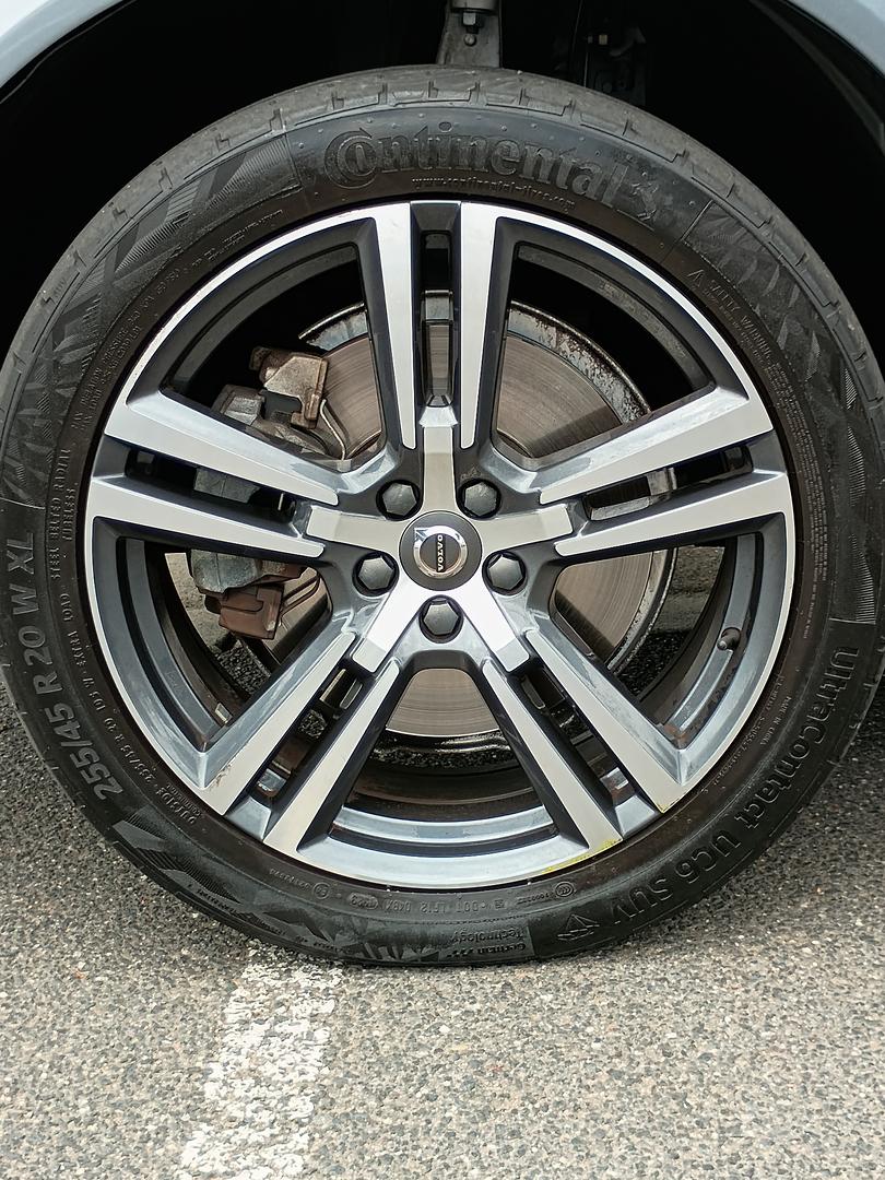 2019 Volvo XC60 T5 Momentum, Automatic, 103769 km, 