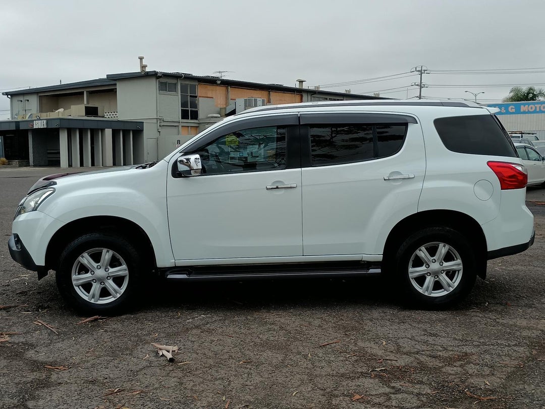 2014 Isuzu MU-X Ls-t, Automatic, 249040 km, Photo 4