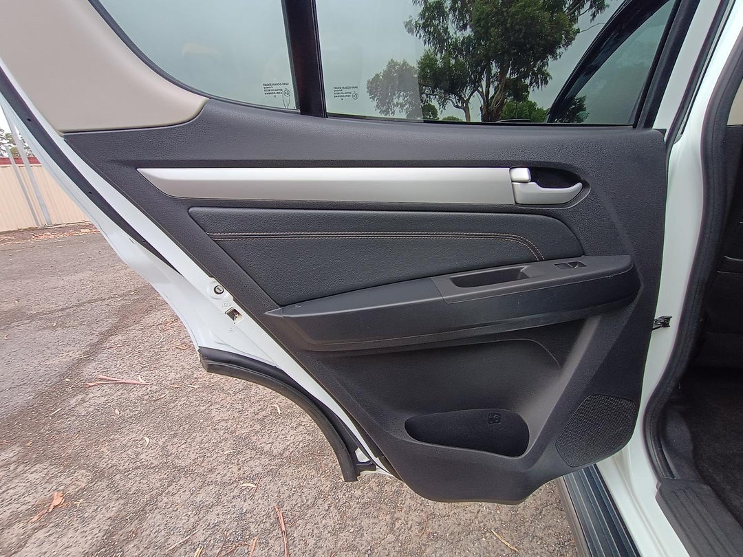 2014 Isuzu MU-X Ls-t, Automatic, 249040 km, Photo 24