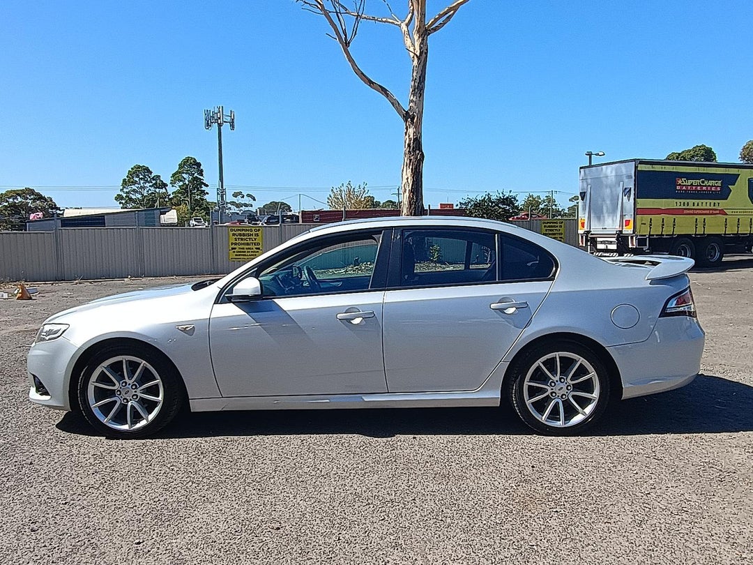 2014 Ford Falcon Xr6, Automatic, 242184 km, Photo 4
