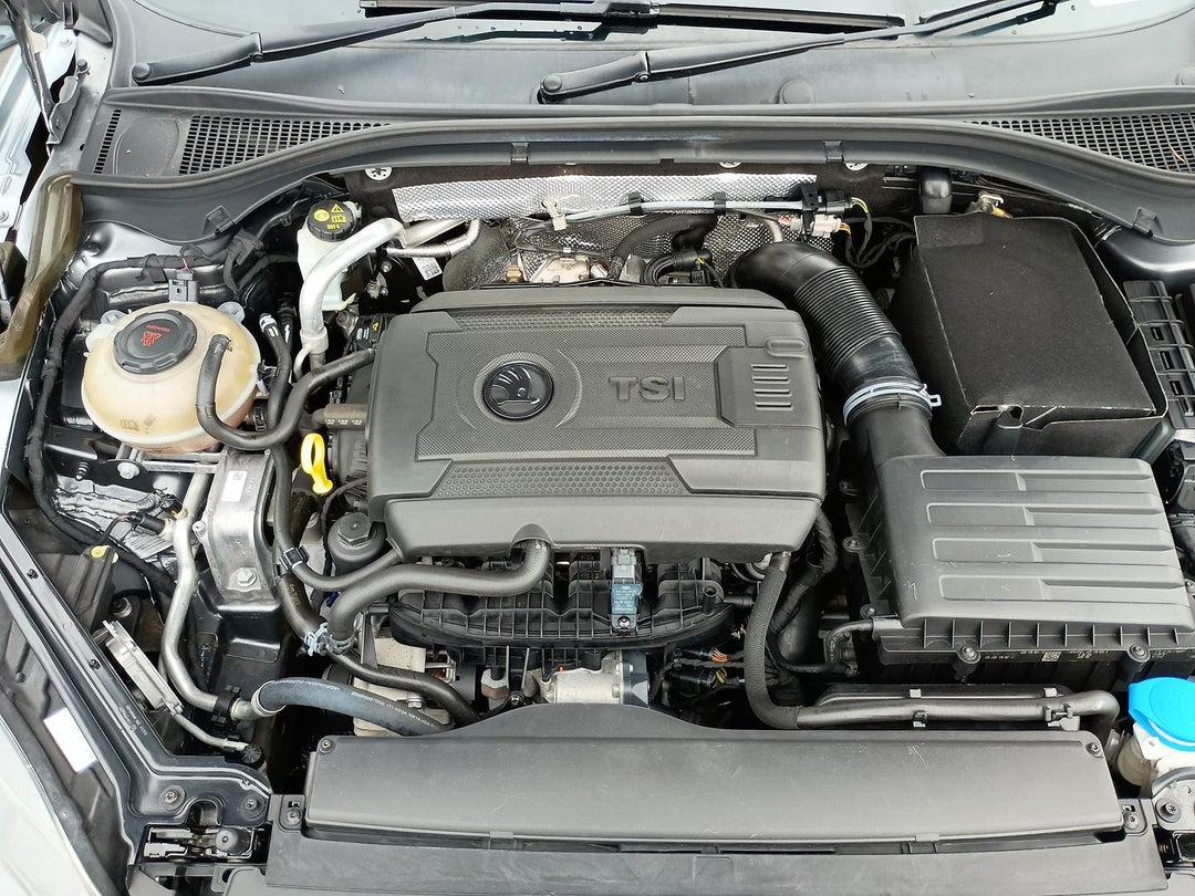 2017 SKODA Superb 162tsi Style, Automatic, 180483 km, 