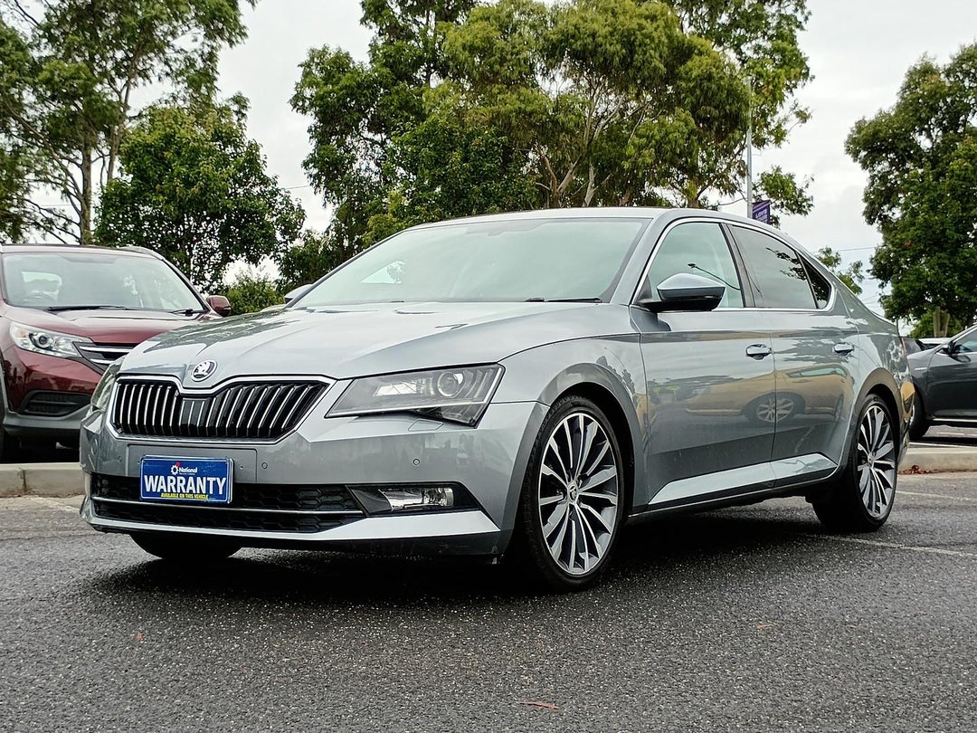 2017 SKODA Superb 162tsi Style, Automatic, 180483 km, 