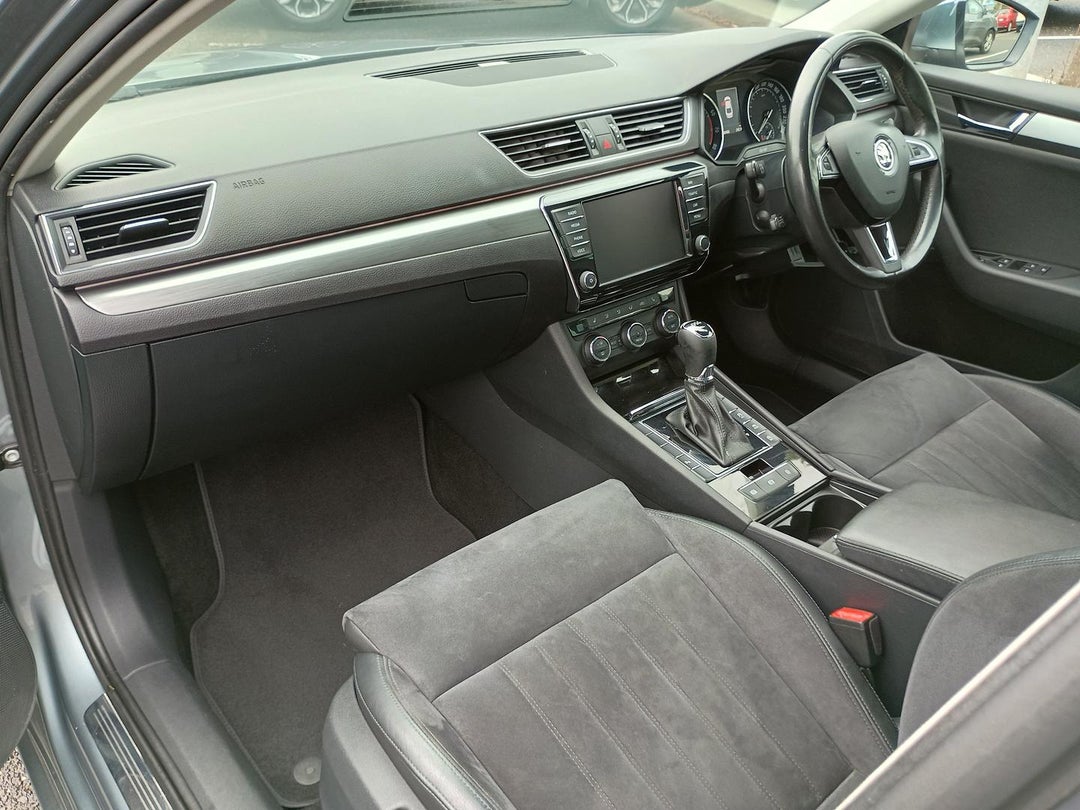 2017 SKODA Superb 162tsi Style, Automatic, 180483 km, 