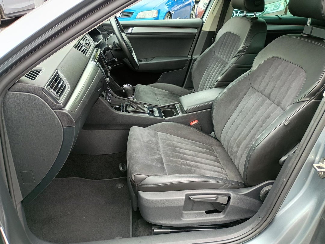 2017 SKODA Superb 162tsi Style, Automatic, 180483 km, 