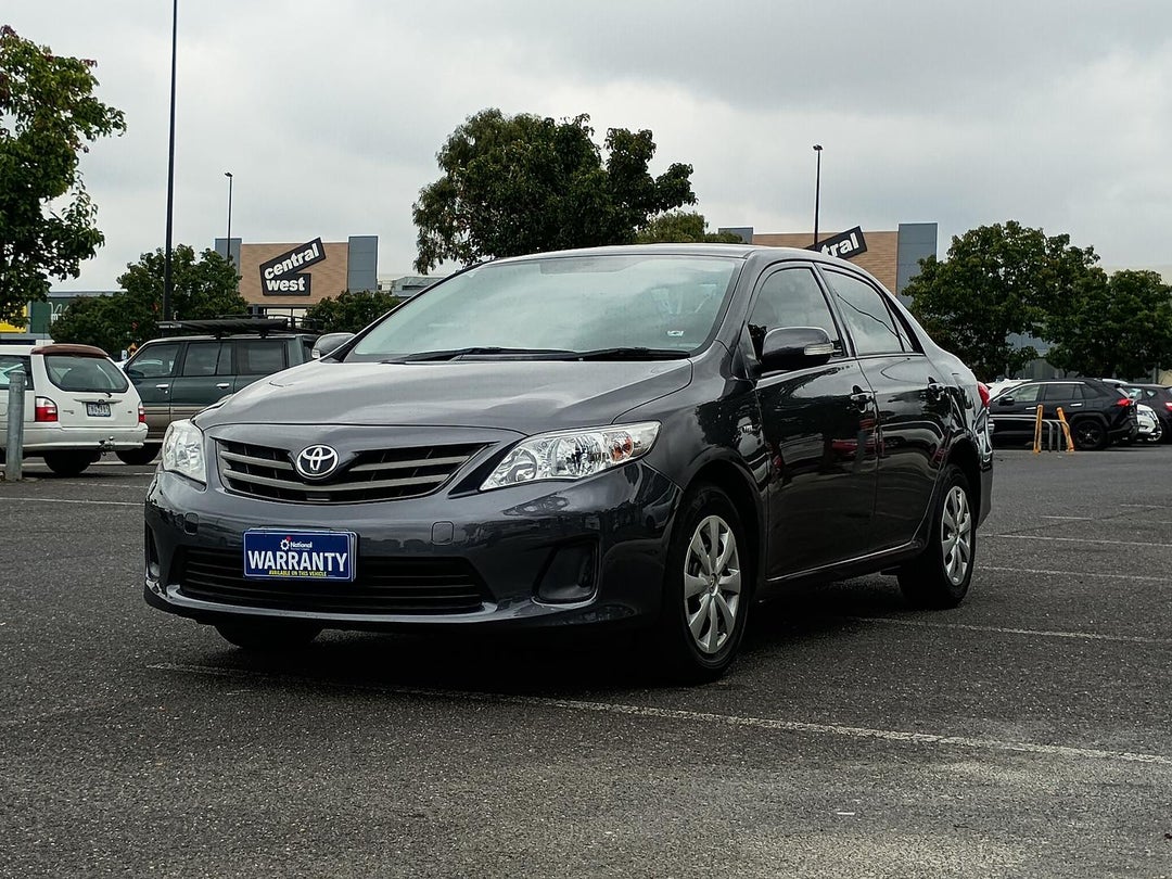 2013 Toyota Corolla Ascent, Automatic, 228431 km, Photo 3