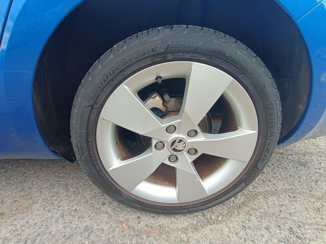 2015 SKODA Octavia Ambition Plus 110tsi, Automatic, 119987 km, Photo 9