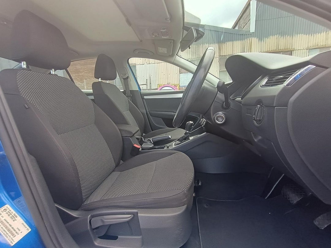 2015 SKODA Octavia Ambition Plus 110tsi, Automatic, 119987 km, Photo 14